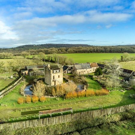 Domaine De La Ferte Clairbois Hotell Sainte-Suzanne  Eksteriør bilde