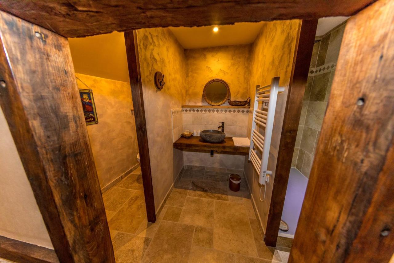 Domaine De La Ferte Clairbois Hotell Sainte-Suzanne  Eksteriør bilde